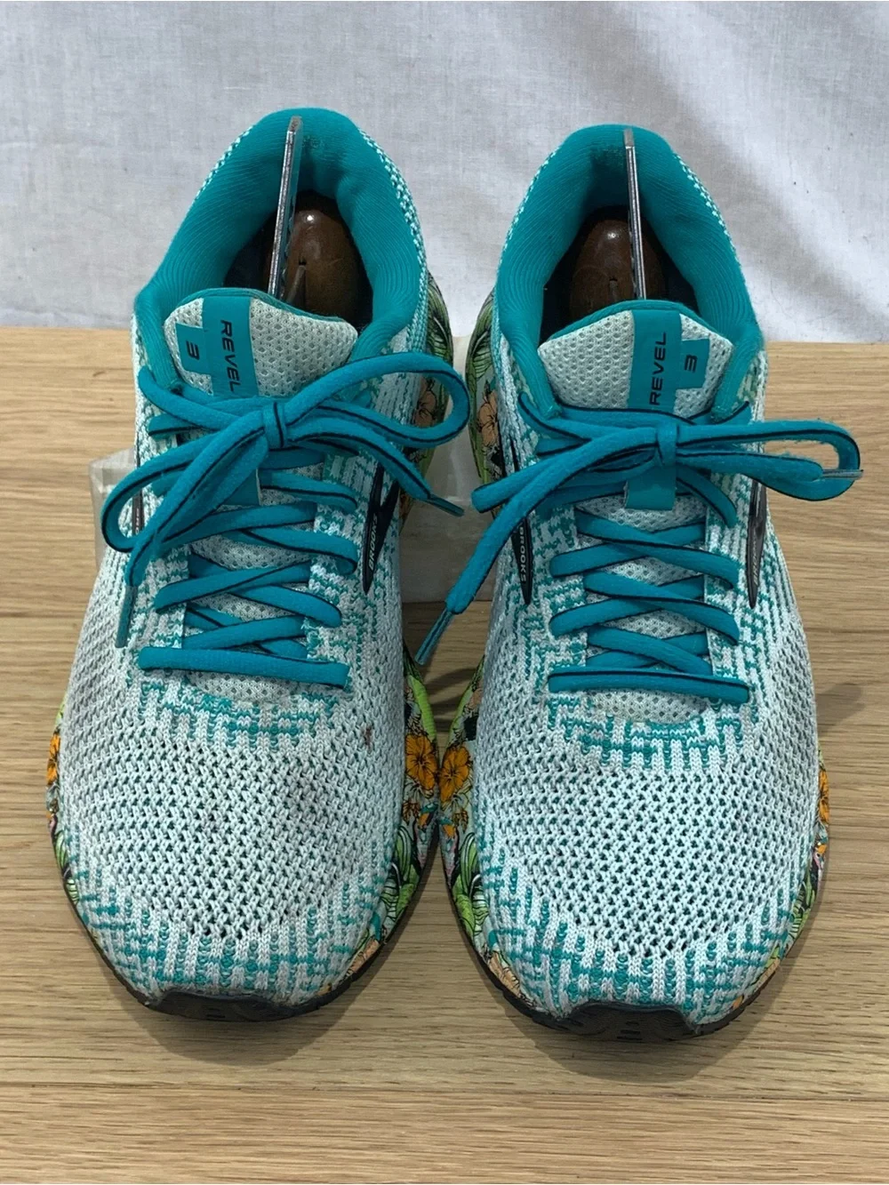 Brooks Revel 3 Womens Size 7.5 B Tropical Floral Teal Running Shoes 1203021B453